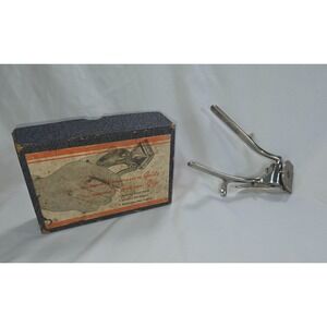 Vintage Oster No. 000 Guide Grip Manual Hair Trimmer Barber Clipper with Box
